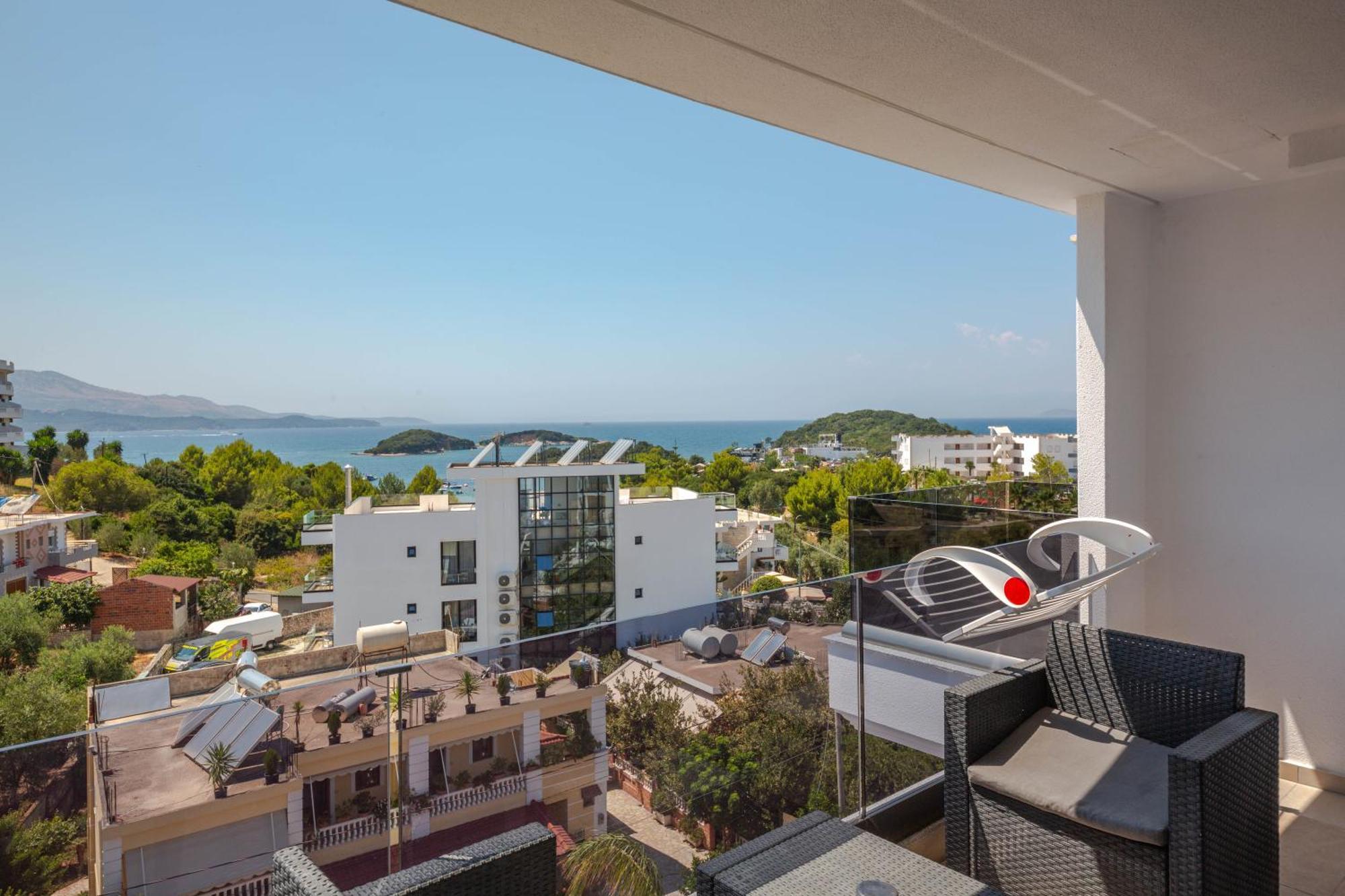 Hotel Sole Mare Ksamil Exterior photo
