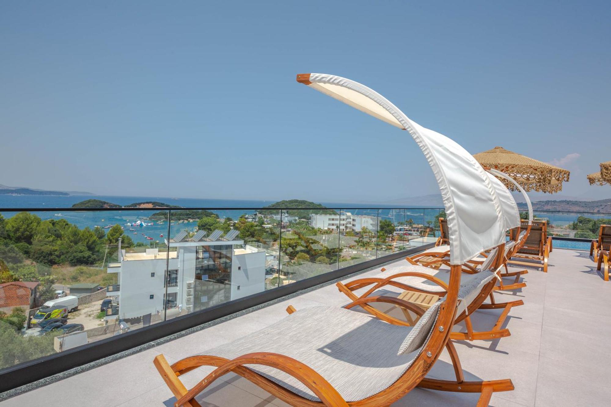 Hotel Sole Mare Ksamil Exterior photo